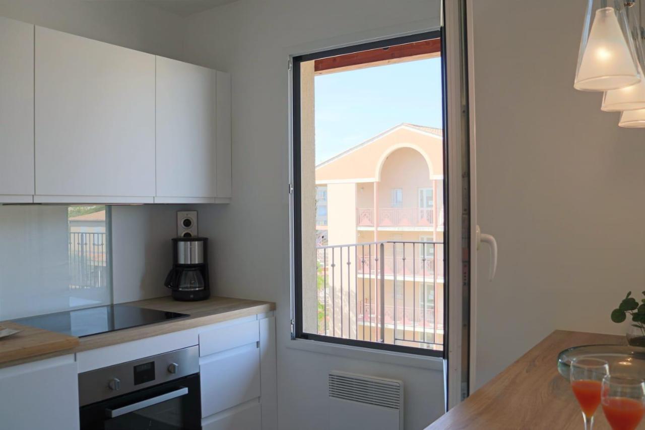 Uzes Centre La Terrasse Des Capucines Avec Garage Privee Διαμέρισμα Εξωτερικό φωτογραφία