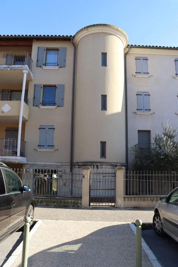 Uzes Centre La Terrasse Des Capucines Avec Garage Privee Διαμέρισμα Εξωτερικό φωτογραφία